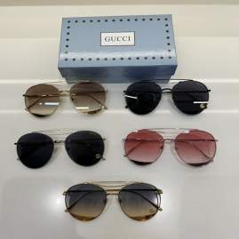 Picture of Gucci Sunglasses _SKUfw80535529fw